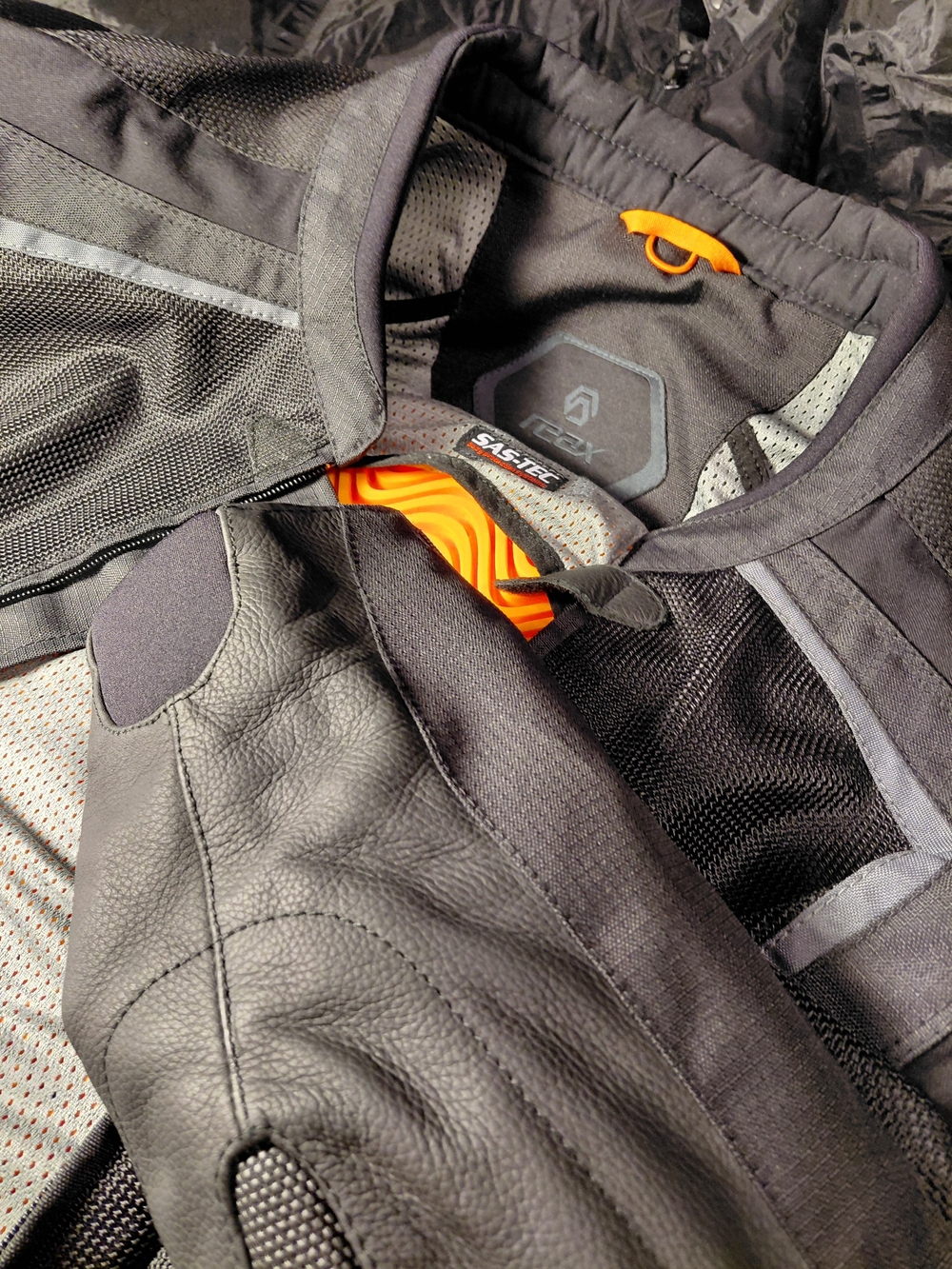 REAX APEX PRO JACKET 2XL w/removable Waterproof Liner And Bilt Rain Pants